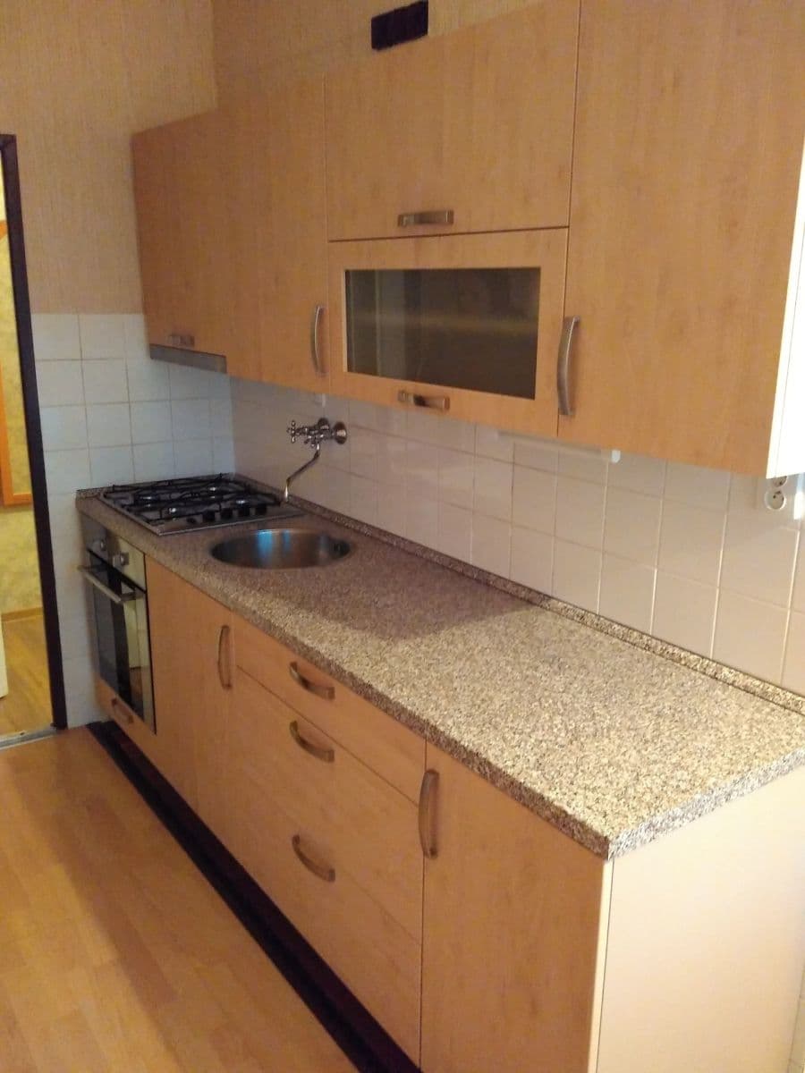 Pronájem bytu 2+1 56 m², Tolstého, Třebíč, Kraj Vysočina Pronájem bytu 2+1 56 m², Tolstého, Třebíč, Kraj Vysočina
