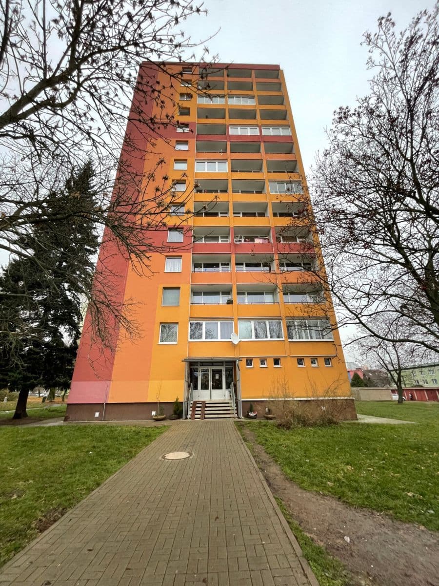 Pronájem bytu 1+kk 21 m², Jiráskova, Chomutov, Ústecký kraj Pronájem bytu 1+kk 21 m², Jiráskova, Chomutov, Ústecký kraj