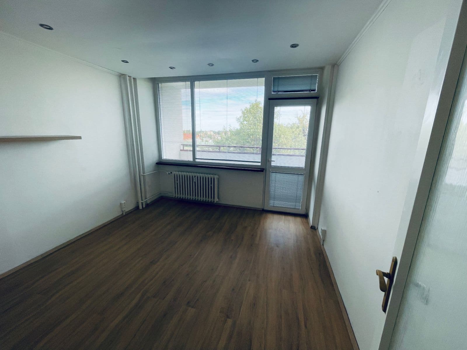 Pronájem bytu 1+kk 21 m², Jiráskova, Chomutov, Ústecký kraj Pronájem bytu 1+kk 21 m², Jiráskova, Chomutov, Ústecký kraj
