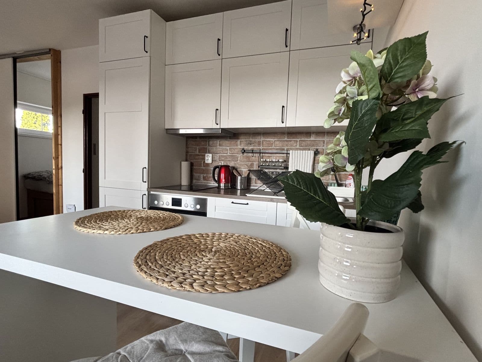 Pronájem bytu 35 m², Roztocká, Úholičky, Středočeský kraj Pronájem bytu 35 m², Roztocká, Úholičky, Středočeský kraj