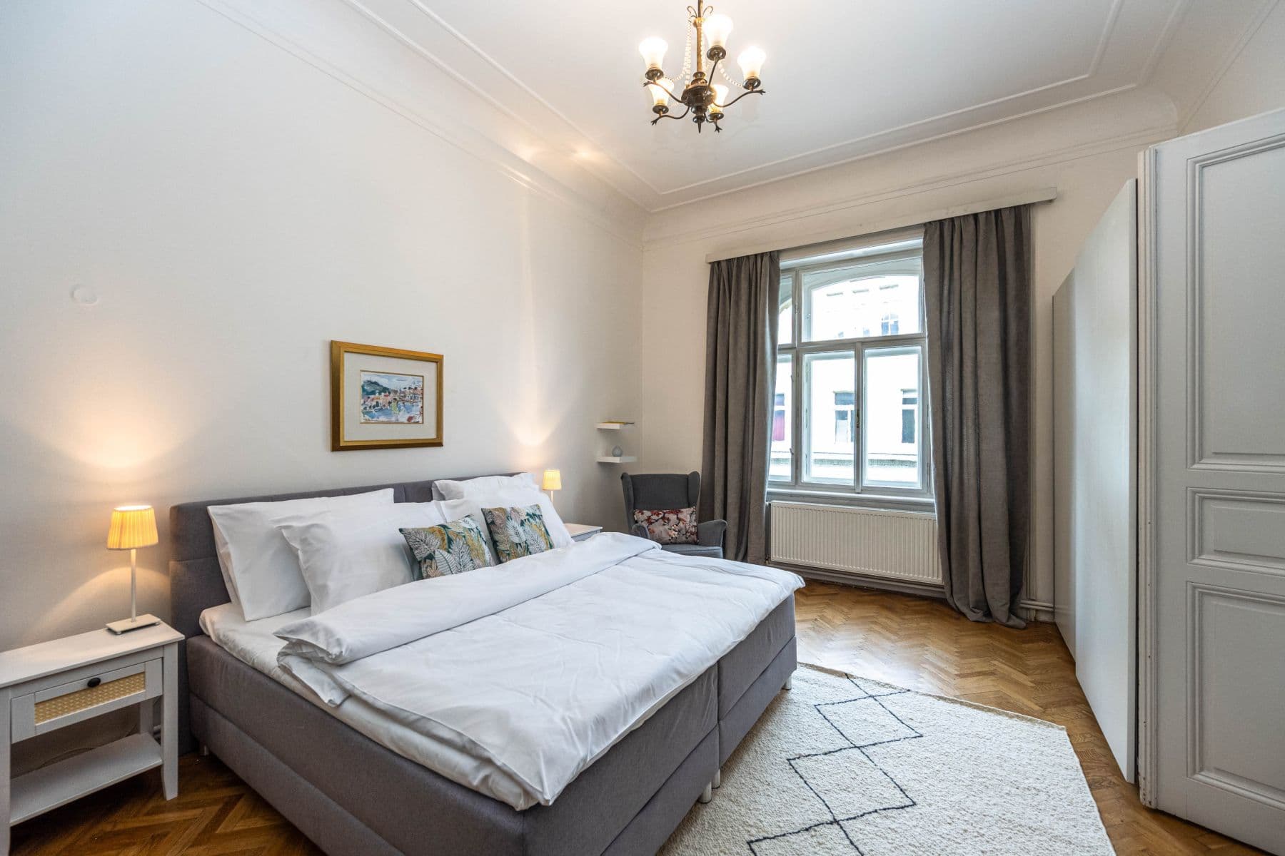 Pronájem bytu 130 m², Valentinská, Praha, Praha Pronájem bytu 130 m², Valentinská, Praha, Praha