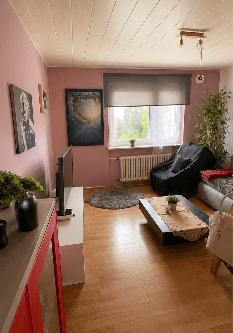 Prodej bytu 3+1 55 m², Oberhausen, Severní Porýní-Vestfálsko Prodej bytu 3+1 55 m², Oberhausen, Severní Porýní-Vestfálsko