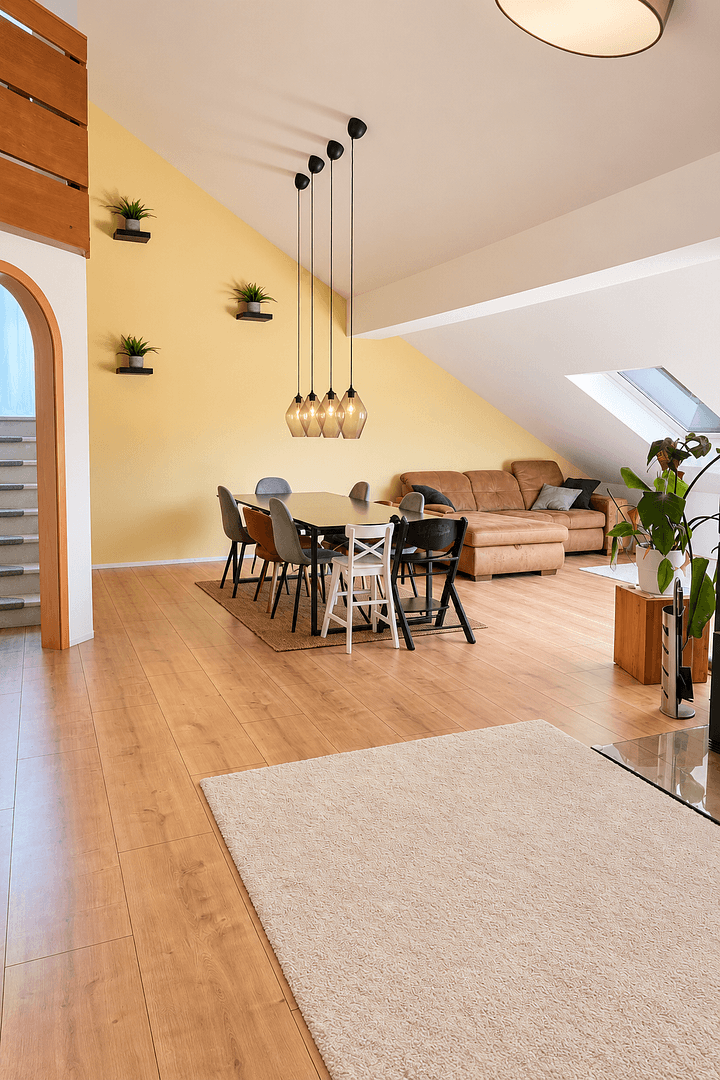 Pronájem bytu 4+kk 135 m², Wingertweg 29, Ispringen, Bádensko-Württembersko Pronájem bytu 4+kk 135 m², Wingertweg 29, Ispringen, Bádensko-Württembersko