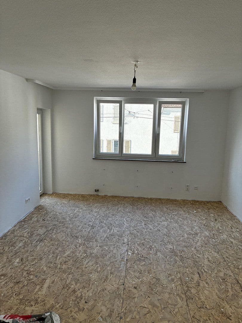 Pronájem bytu 3+1 61 m², Ludwigstr. 33, Stuttgart, Bádensko-Württembersko Pronájem bytu 3+1 61 m², Ludwigstr. 33, Stuttgart, Bádensko-Württembersko