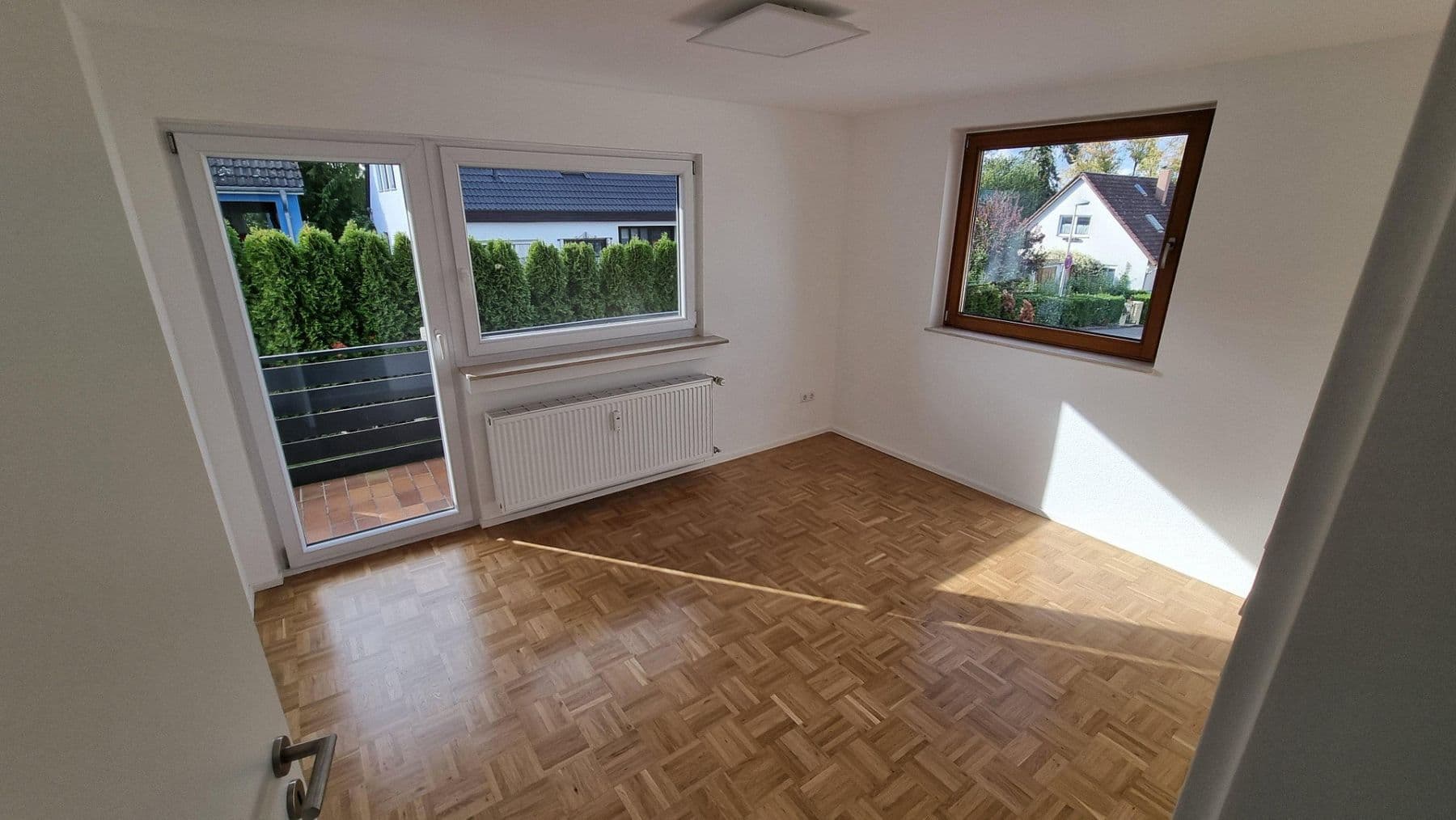 Pronájem bytu 4+1 119 m², Konrad-Adenauer-Straße 3, Rottenburg am Neckar, Bádensko-Württembersko Pronájem bytu 4+1 119 m², Konrad-Adenauer-Straße 3, Rottenburg am Neckar, Bádensko-Württembersko