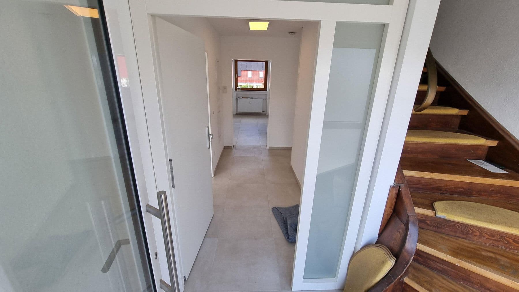 Pronájem bytu 4+1 119 m², Konrad-Adenauer-Straße 3, Rottenburg am Neckar, Bádensko-Württembersko Pronájem bytu 4+1 119 m², Konrad-Adenauer-Straße 3, Rottenburg am Neckar, Bádensko-Württembersko