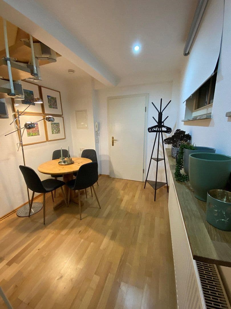 Pronájem bytu 2+1 58 m², Untere Strasse 0, Heidelberg, Bádensko-Württembersko Pronájem bytu 2+1 58 m², Untere Strasse 0, Heidelberg, Bádensko-Württembersko