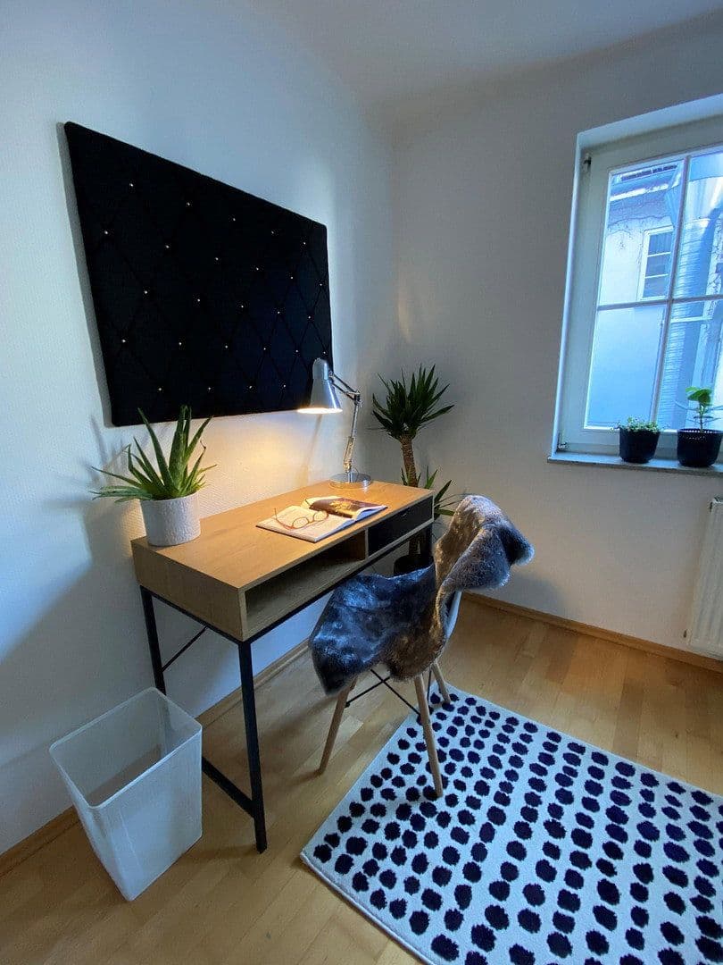 Pronájem bytu 2+1 58 m², Untere Strasse 0, Heidelberg, Bádensko-Württembersko Pronájem bytu 2+1 58 m², Untere Strasse 0, Heidelberg, Bádensko-Württembersko