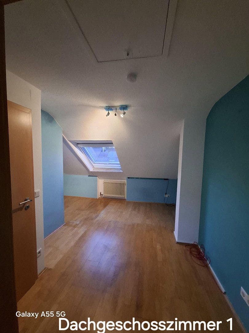 Prodej domu 110 m², pozemek 155 m², Lerchenweg 11, Schwabach, Bavorsko Prodej domu 110 m², pozemek 155 m², Lerchenweg 11, Schwabach, Bavorsko