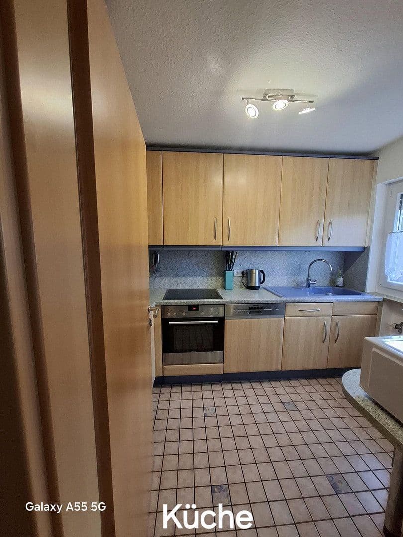 Prodej domu 110 m², pozemek 155 m², Lerchenweg 11, Schwabach, Bavorsko Prodej domu 110 m², pozemek 155 m², Lerchenweg 11, Schwabach, Bavorsko