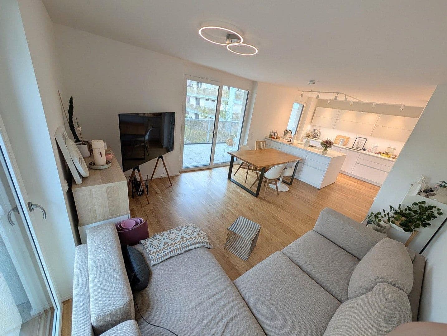 Pronájem bytu 4+1 96 m², Max-Lang-Straße 15/2, Leinfelden-Echterdingen, Bádensko-Württembersko Pronájem bytu 4+1 96 m², Max-Lang-Straße 15/2, Leinfelden-Echterdingen, Bádensko-Württembersko
