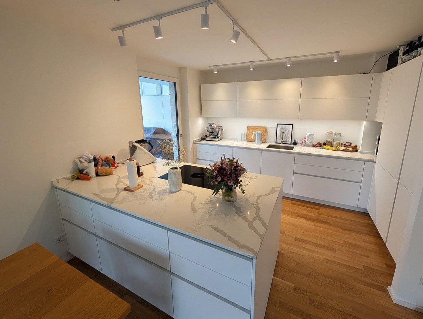 Pronájem bytu 4+1 96 m², Max-Lang-Straße 15/2, Leinfelden-Echterdingen, Bádensko-Württembersko Pronájem bytu 4+1 96 m², Max-Lang-Straße 15/2, Leinfelden-Echterdingen, Bádensko-Württembersko