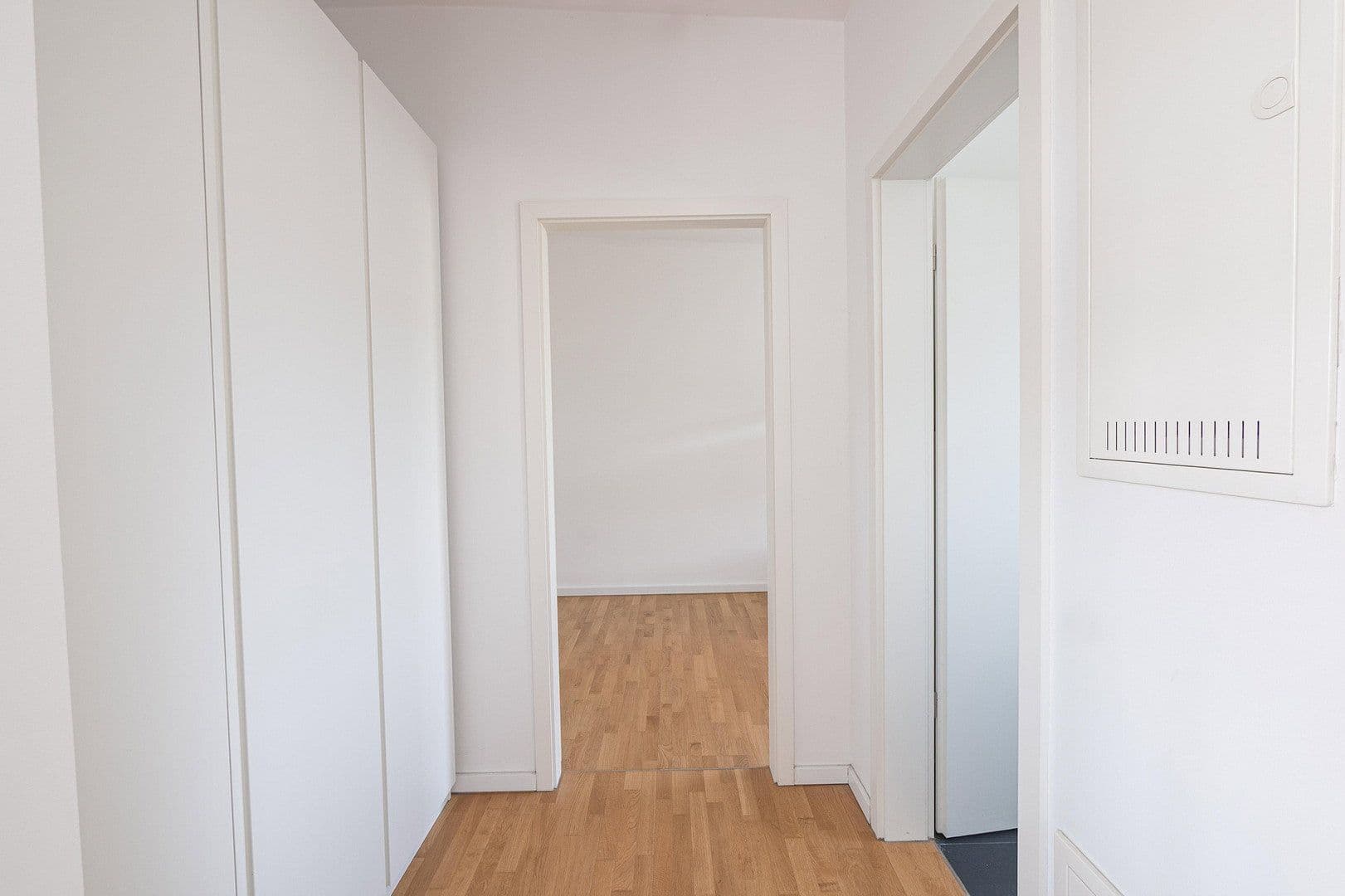Prodej bytu 3+1 84 m², Berlin, Berlín Prodej bytu 3+1 84 m², Berlin, Berlín