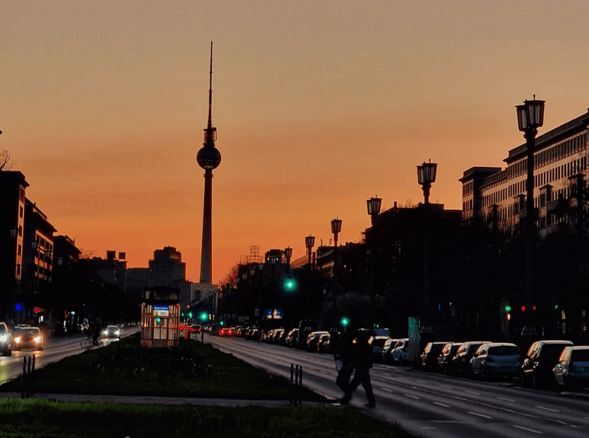 Pronájem bytu 2+1 60 m², Berlin, Berlín Pronájem bytu 2+1 60 m², Berlin, Berlín