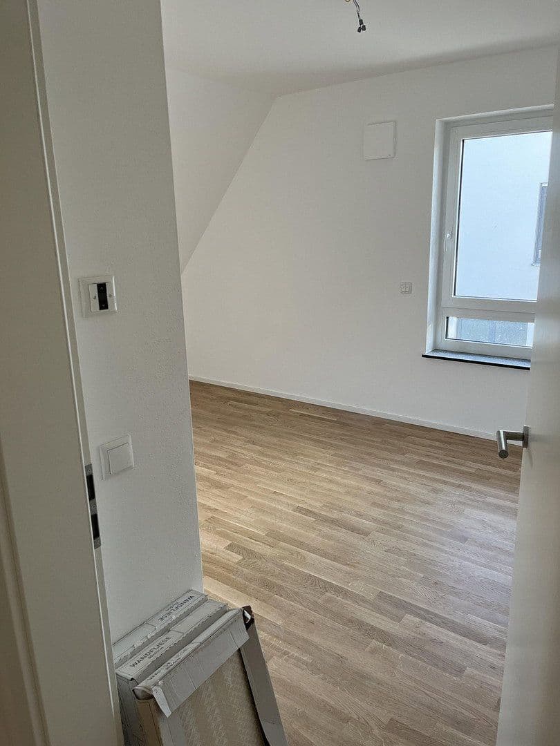 Prodej domu 137 m², pozemek 398 m², Heuweg 7c, Diedorf, Bavorsko Prodej domu 137 m², pozemek 398 m², Heuweg 7c, Diedorf, Bavorsko
