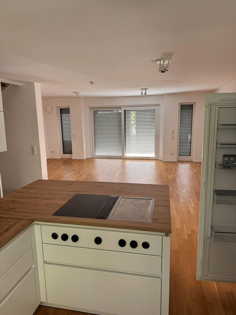 Prodej domu 137 m², pozemek 398 m², Heuweg 7c, Diedorf, Bavorsko Prodej domu 137 m², pozemek 398 m², Heuweg 7c, Diedorf, Bavorsko