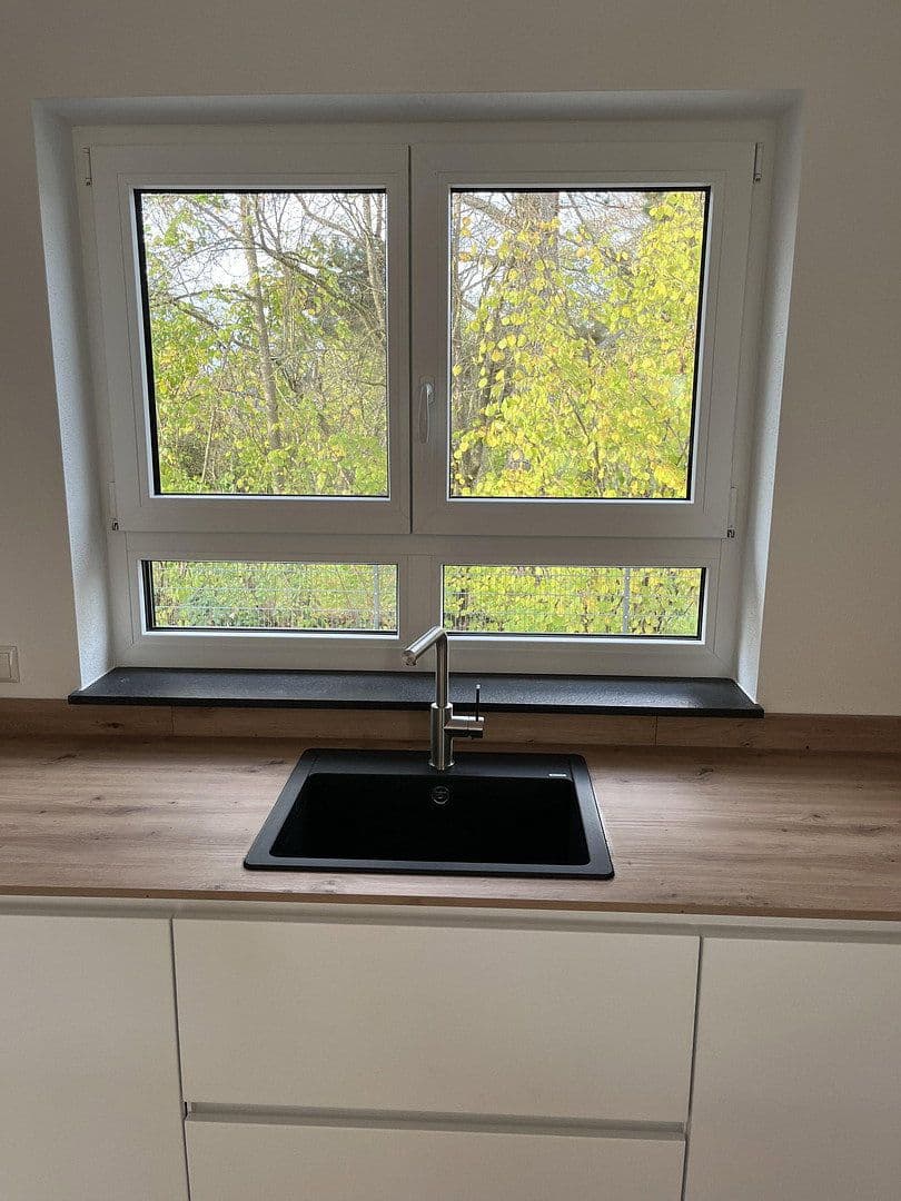 Prodej domu 137 m², pozemek 398 m², Heuweg 7c, Diedorf, Bavorsko Prodej domu 137 m², pozemek 398 m², Heuweg 7c, Diedorf, Bavorsko