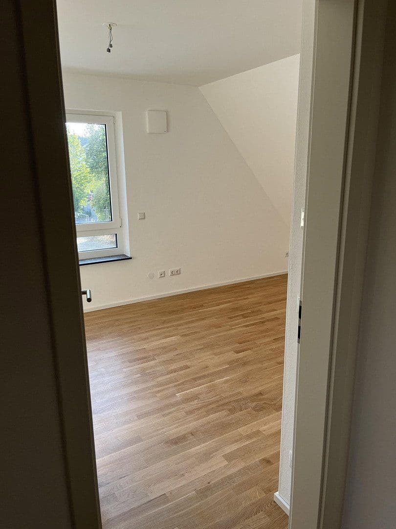 Prodej domu 137 m², pozemek 398 m², Heuweg 7c, Diedorf, Bavorsko Prodej domu 137 m², pozemek 398 m², Heuweg 7c, Diedorf, Bavorsko