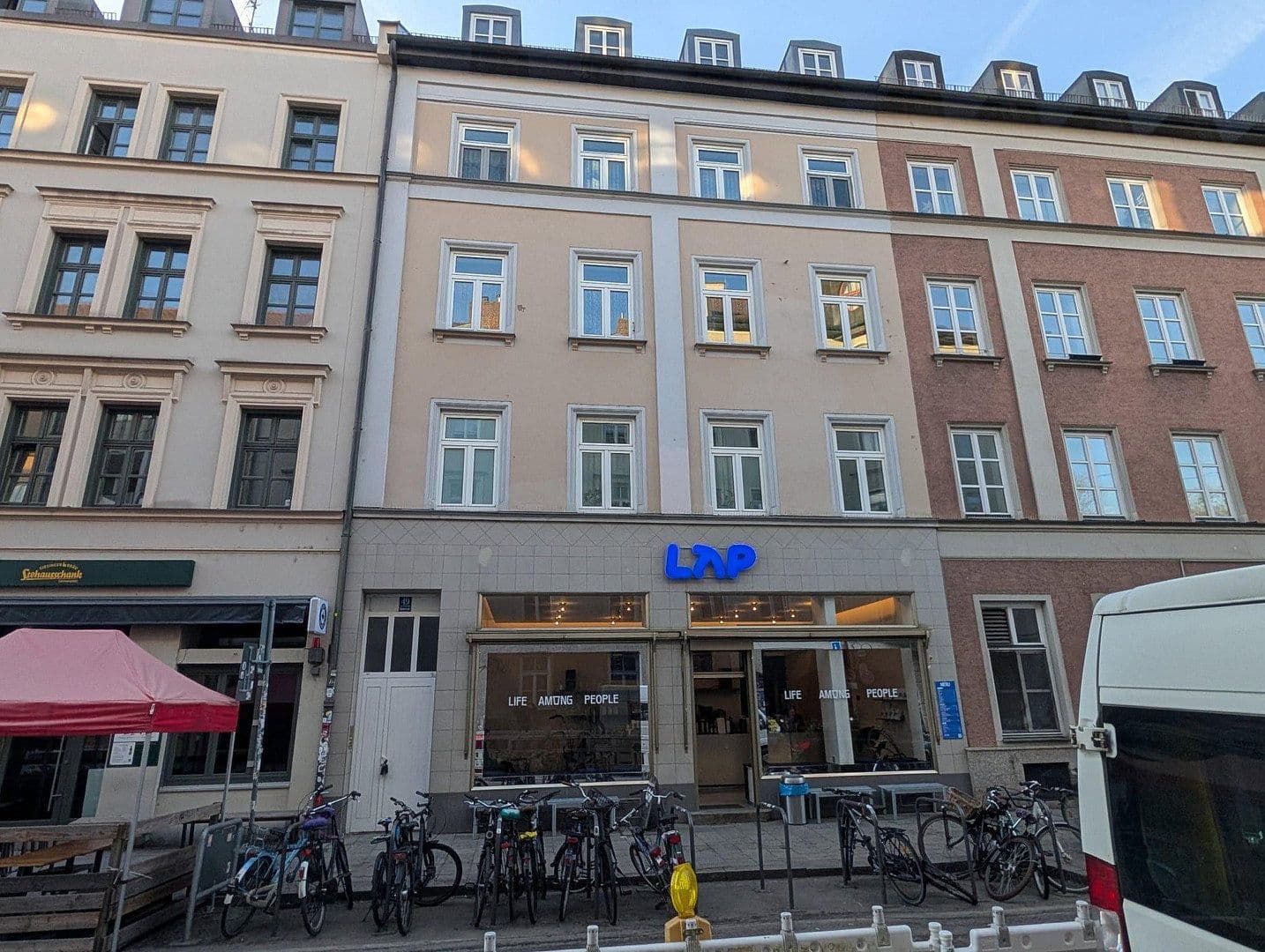 Pronájem bytu 1+1 42 m², München, Bavorsko Pronájem bytu 1+1 42 m², München, Bavorsko