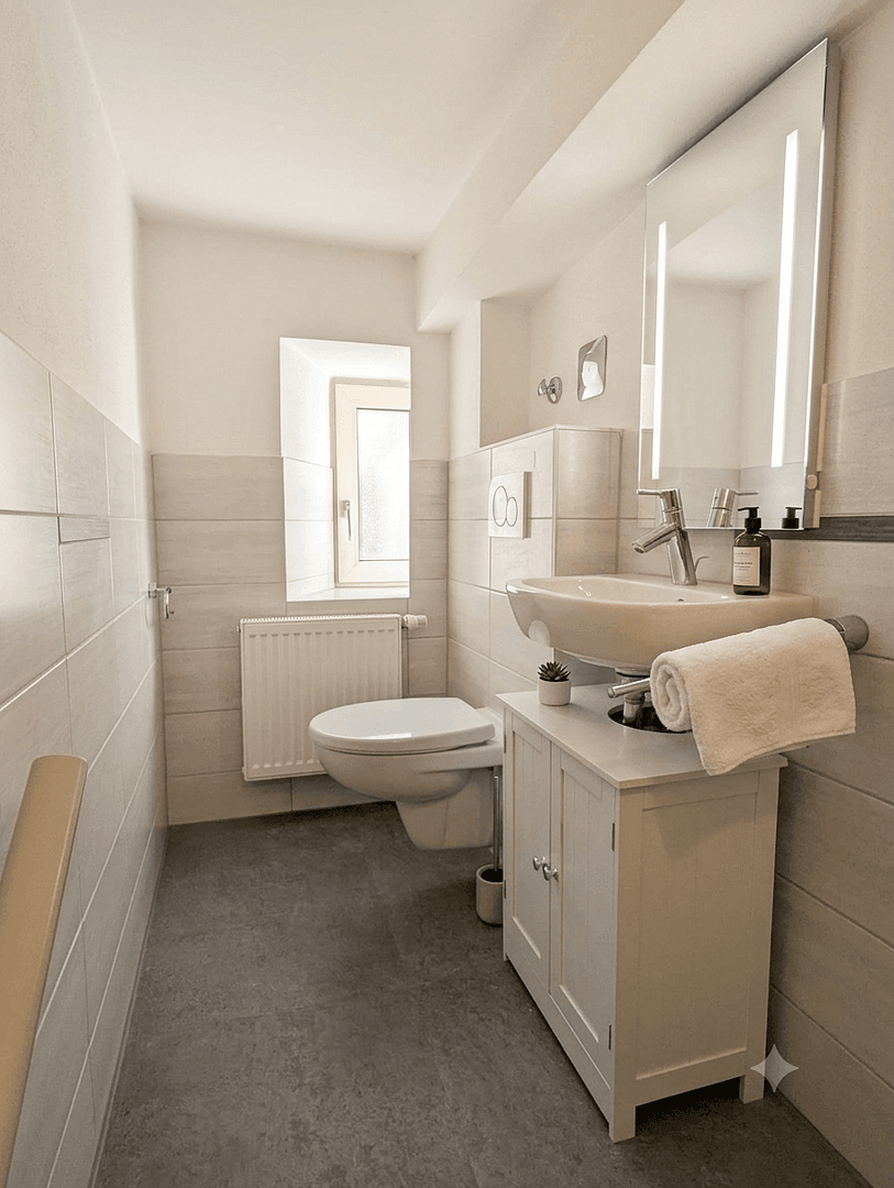 Pronájem bytu 1+1 42 m², München, Bavorsko Pronájem bytu 1+1 42 m², München, Bavorsko