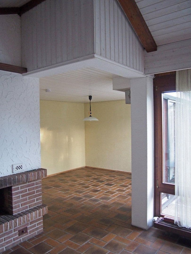 Prodej domu 148 m², pozemek 448 m², Mergenthalerstraße 4, Bietigheim-Bissingen, Bádensko-Württembersko Prodej domu 148 m², pozemek 448 m², Mergenthalerstraße 4, Bietigheim-Bissingen, Bádensko-Württembersko