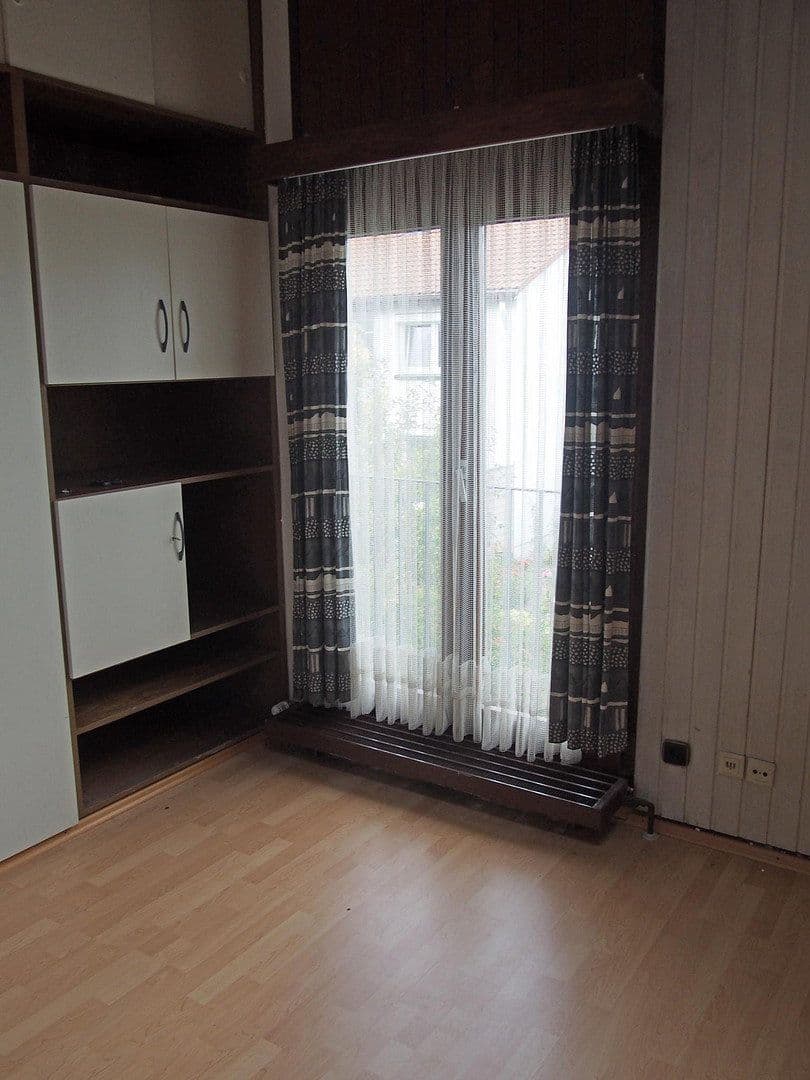 Prodej domu 148 m², pozemek 448 m², Mergenthalerstraße 4, Bietigheim-Bissingen, Bádensko-Württembersko Prodej domu 148 m², pozemek 448 m², Mergenthalerstraße 4, Bietigheim-Bissingen, Bádensko-Württembersko