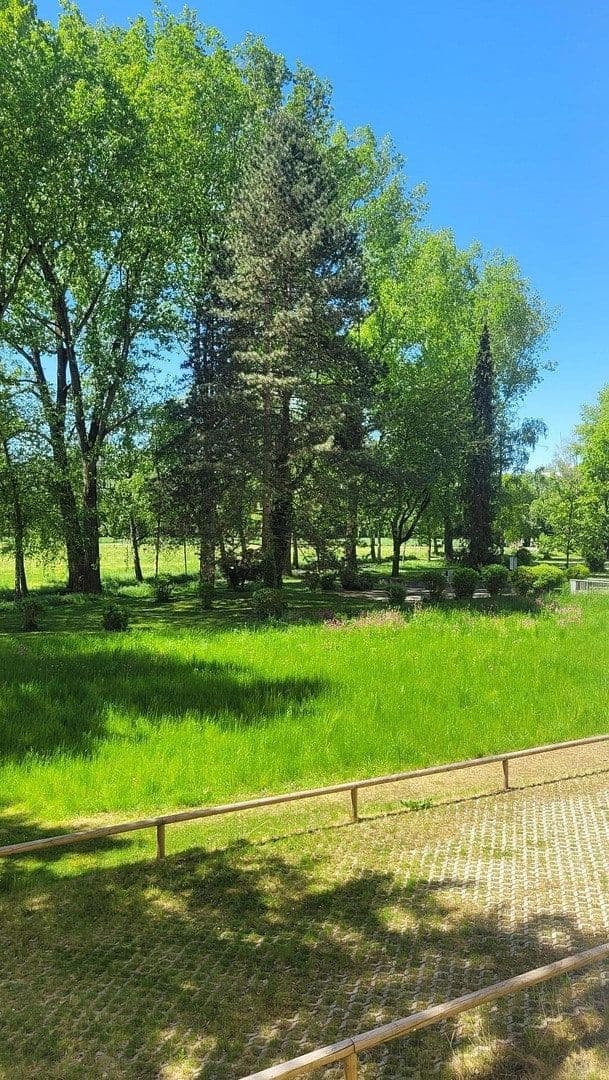 Prodej bytu 3+1 84 m², Adenauerstr. 12 - 16, Puchheim, Bavorsko Prodej bytu 3+1 84 m², Adenauerstr. 12 - 16, Puchheim, Bavorsko