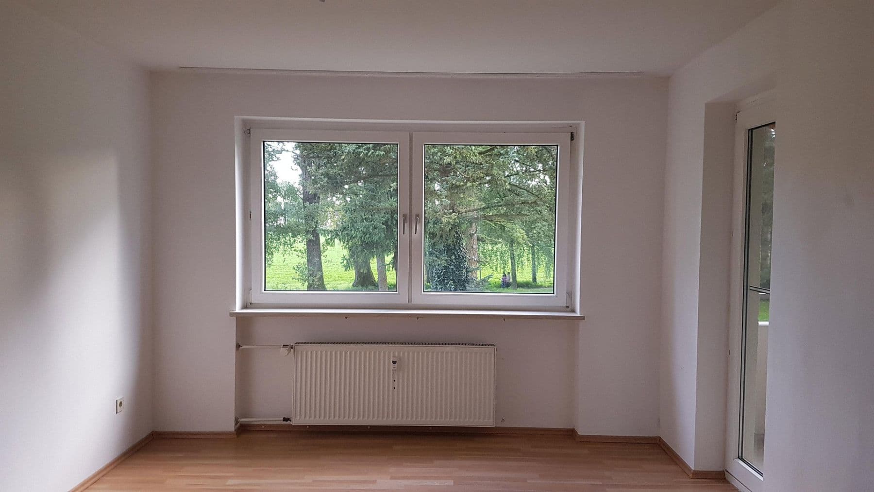 Prodej bytu 3+1 84 m², Adenauerstr. 12 - 16, Puchheim, Bavorsko Prodej bytu 3+1 84 m², Adenauerstr. 12 - 16, Puchheim, Bavorsko