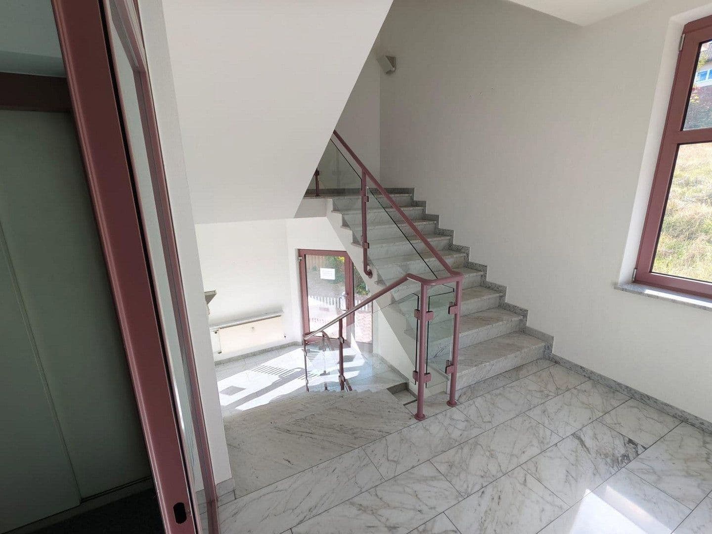 Pronájem kanceláře 589 m², August-Mohl-Str. 13, Hof, Bavorsko Pronájem kanceláře 589 m², August-Mohl-Str. 13, Hof, Bavorsko