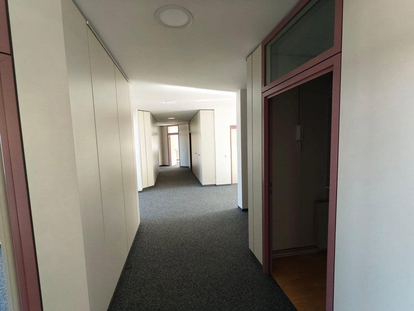 Pronájem kanceláře 589 m², August-Mohl-Str. 13, Hof, Bavorsko Pronájem kanceláře 589 m², August-Mohl-Str. 13, Hof, Bavorsko