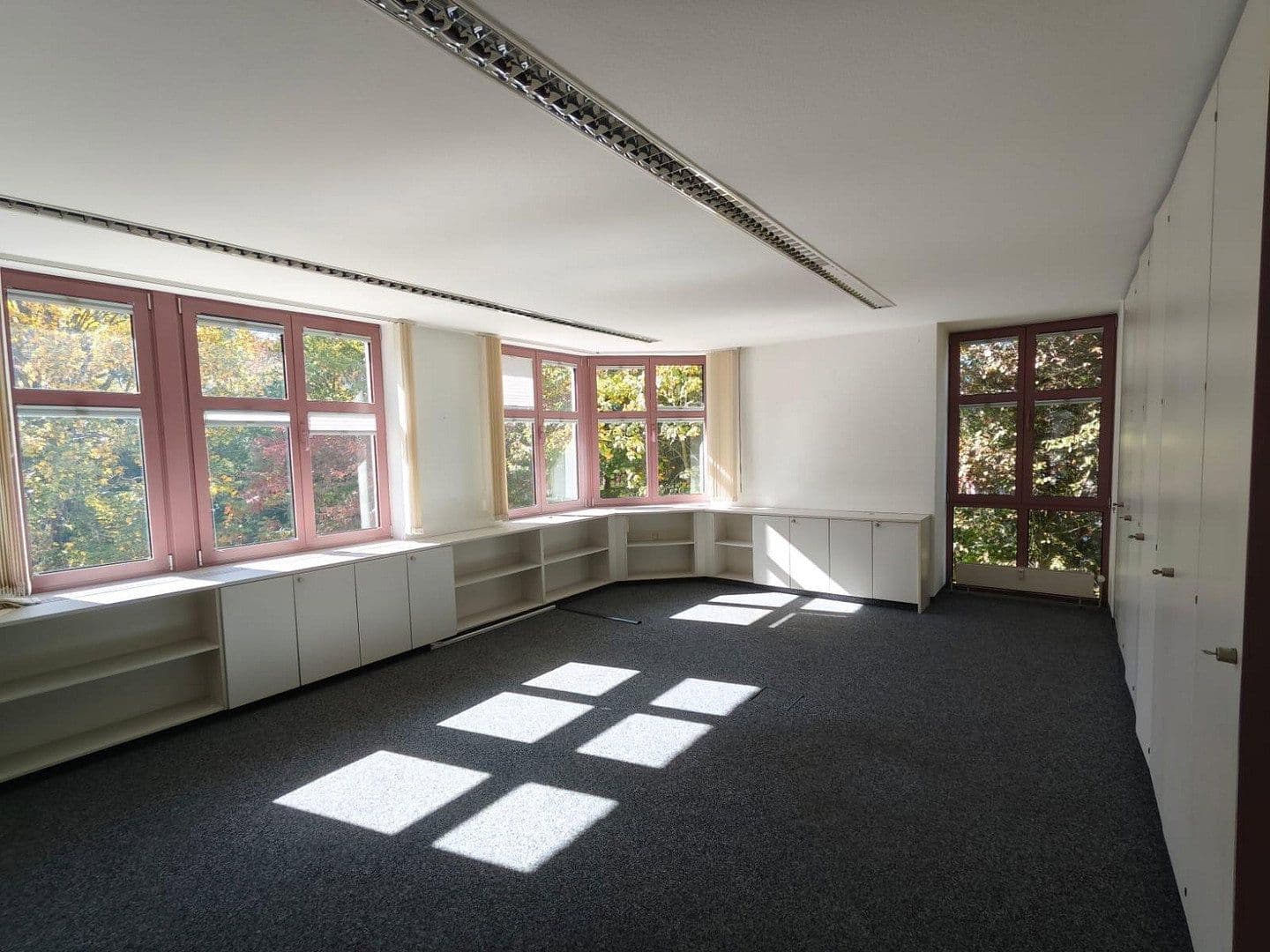 Pronájem kanceláře 589 m², August-Mohl-Str. 13, Hof, Bavorsko Pronájem kanceláře 589 m², August-Mohl-Str. 13, Hof, Bavorsko