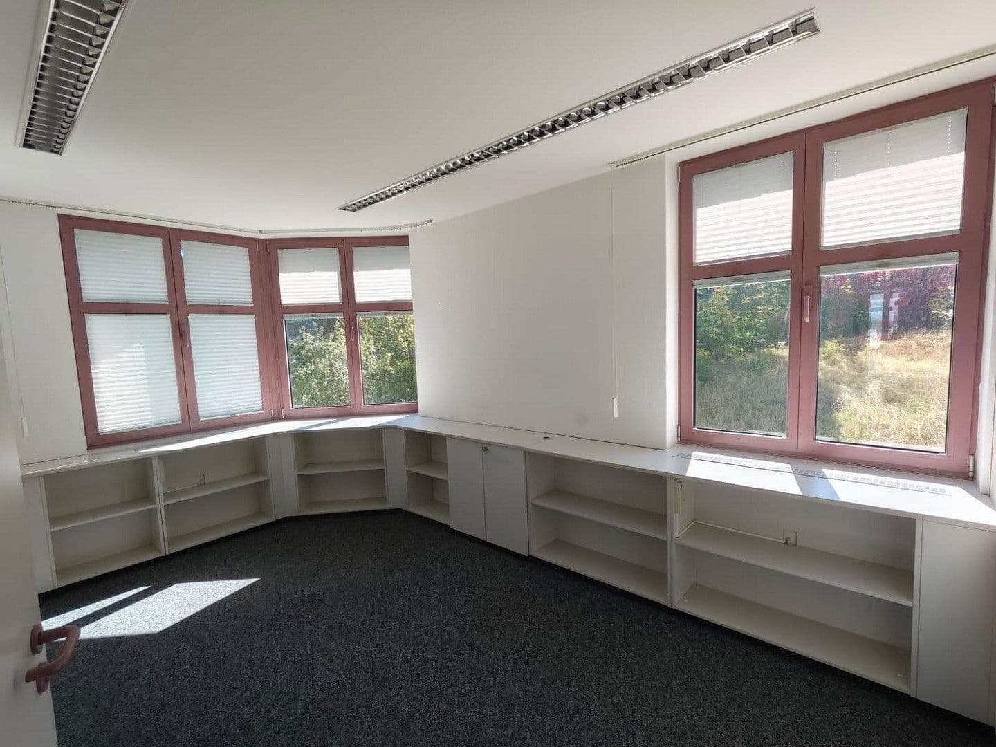 Pronájem kanceláře 589 m², August-Mohl-Str. 13, Hof, Bavorsko Pronájem kanceláře 589 m², August-Mohl-Str. 13, Hof, Bavorsko