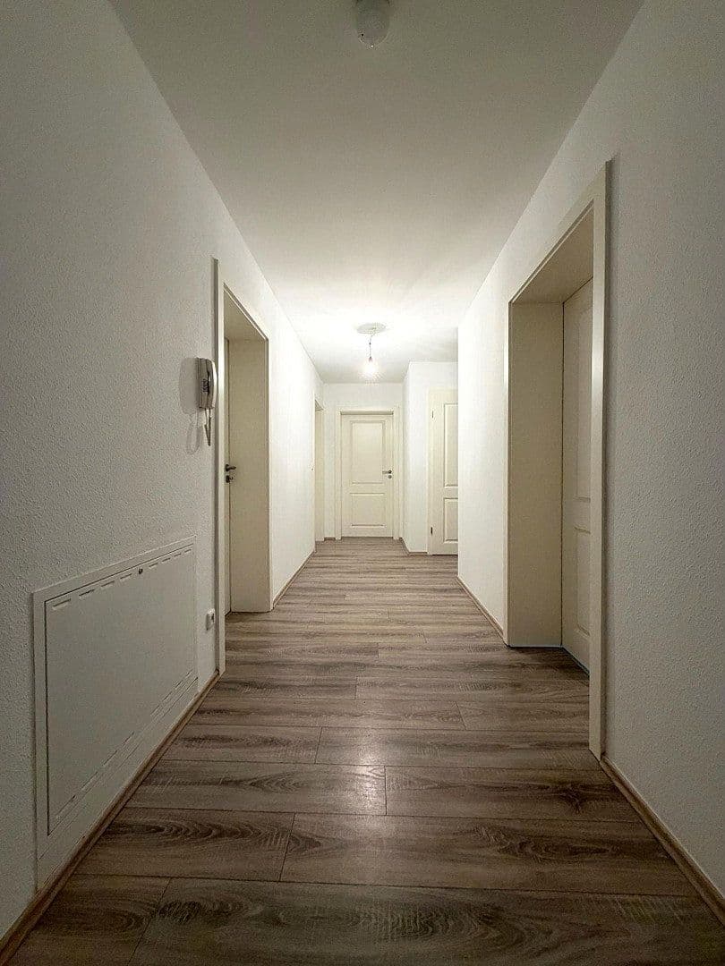 Pronájem bytu 4+1 110 m², Udenborner Str. 4a, Wabern, Hessen Pronájem bytu 4+1 110 m², Udenborner Str. 4a, Wabern, Hessen
