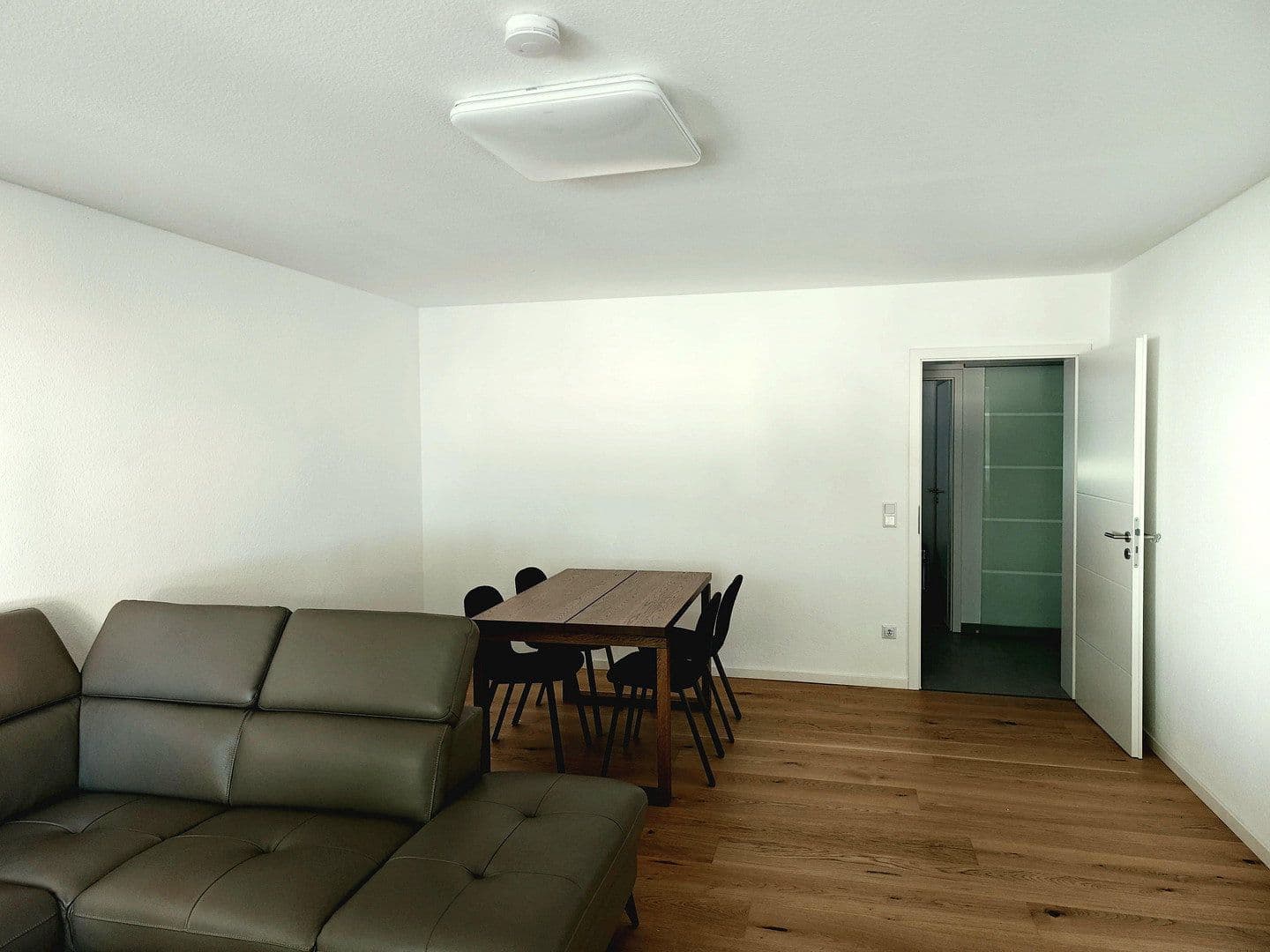 Prodej bytu 3+1 83 m², Feucht, Bavorsko Prodej bytu 3+1 83 m², Feucht, Bavorsko