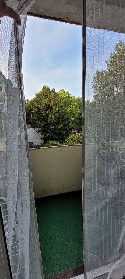 Pronájem bytu 2+1 59 m², Ludwigshafen, Porýní-Falc Pronájem bytu 2+1 59 m², Ludwigshafen, Porýní-Falc