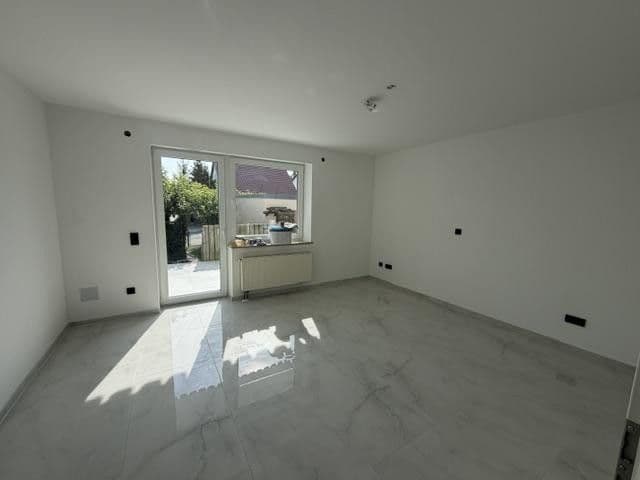 Prodej bytu 4+1 110 m², Kaufbeurer Straße 34, Schwabmünchen, Bavorsko Prodej bytu 4+1 110 m², Kaufbeurer Straße 34, Schwabmünchen, Bavorsko