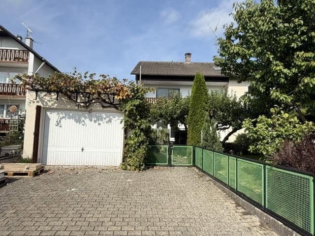 Prodej bytu 4+1 110 m², Kaufbeurer Straße 34, Schwabmünchen, Bavorsko Prodej bytu 4+1 110 m², Kaufbeurer Straße 34, Schwabmünchen, Bavorsko