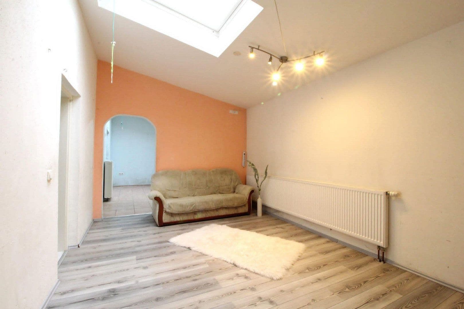 Prodej domu 263 m², pozemek 381 m², Bad König, Hessen Prodej domu 263 m², pozemek 381 m², Bad König, Hessen