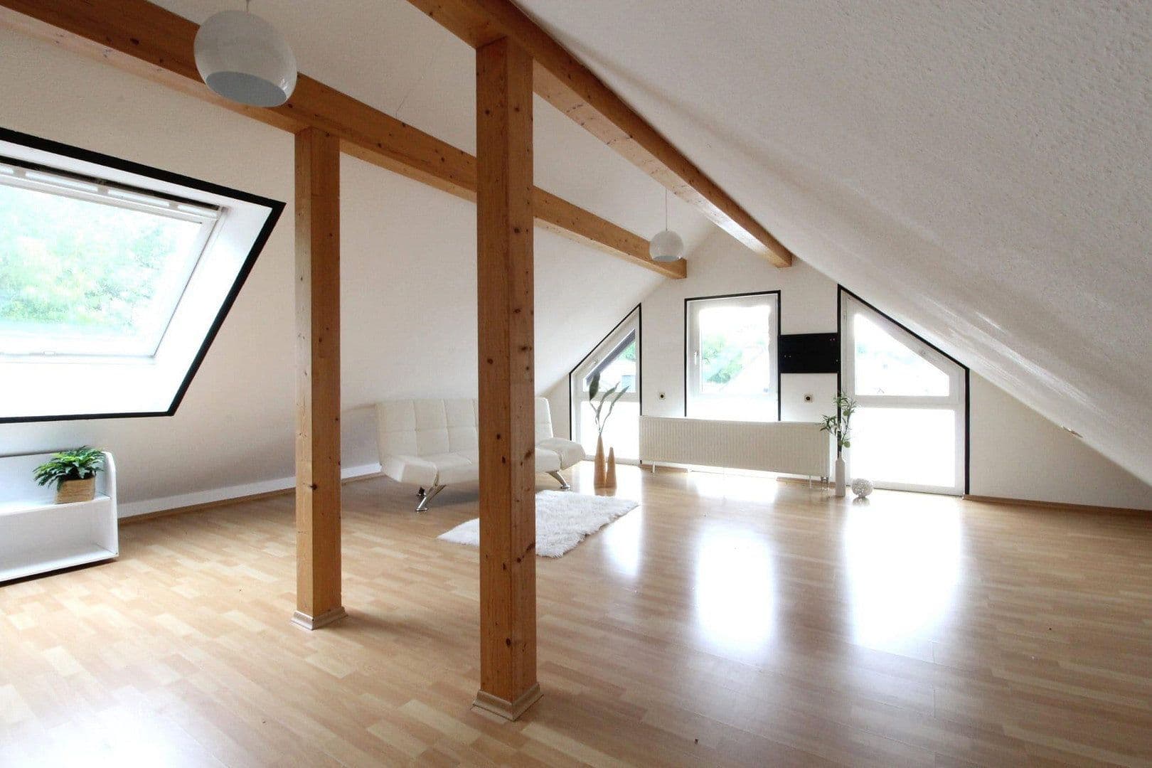Prodej domu 263 m², pozemek 381 m², Bad König, Hessen Prodej domu 263 m², pozemek 381 m², Bad König, Hessen
