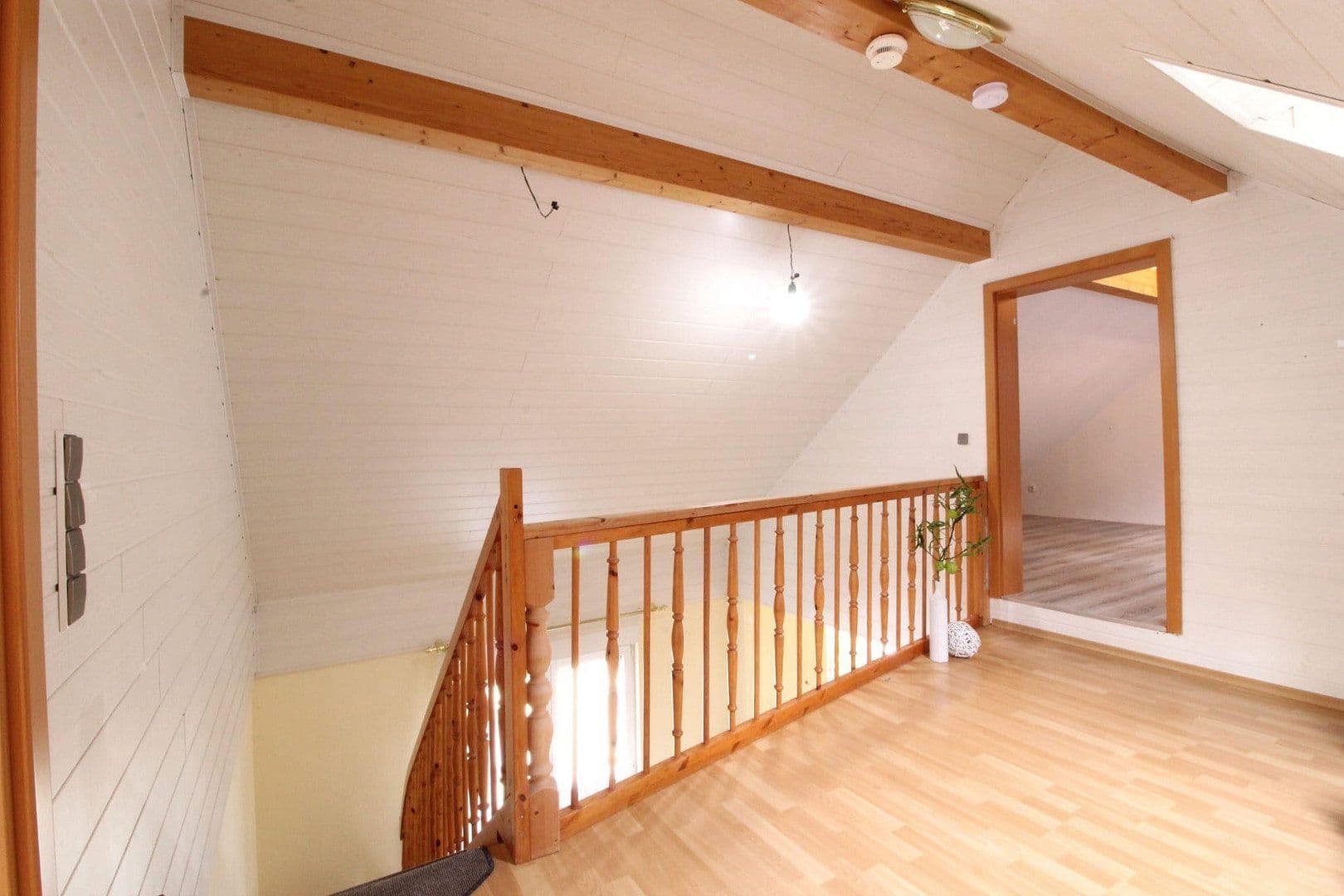 Prodej domu 263 m², pozemek 381 m², Bad König, Hessen Prodej domu 263 m², pozemek 381 m², Bad König, Hessen
