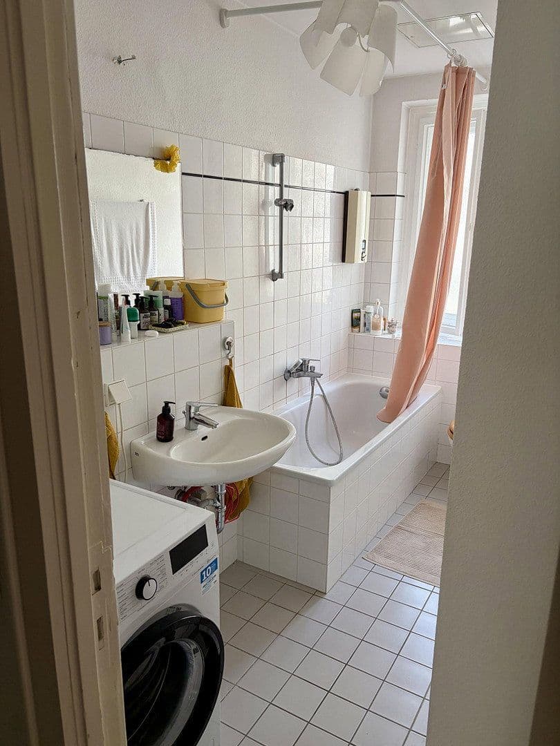 Prodej bytu 2+kk 63 m², Düsseldorfer Straße 38b, Berlin, Berlín Prodej bytu 2+kk 63 m², Düsseldorfer Straße 38b, Berlin, Berlín