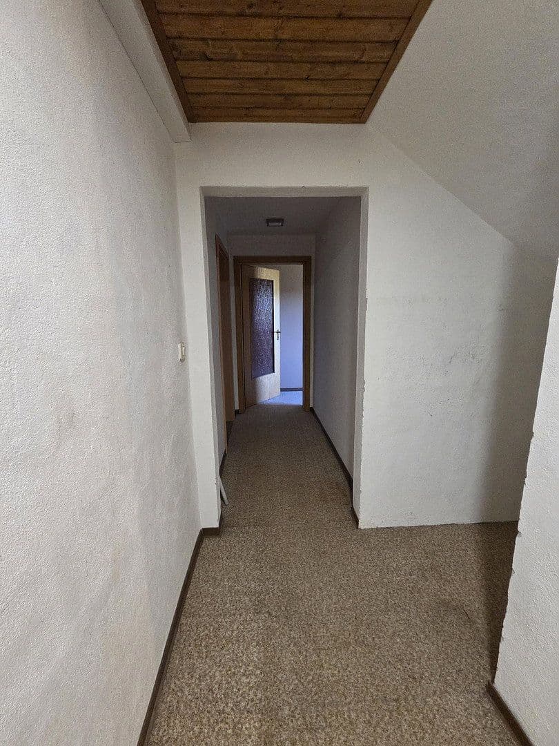Prodej domu 72 m², pozemek 1.067 m², Ringstraße 11, Kirn, Porýní-Falc Prodej domu 72 m², pozemek 1.067 m², Ringstraße 11, Kirn, Porýní-Falc