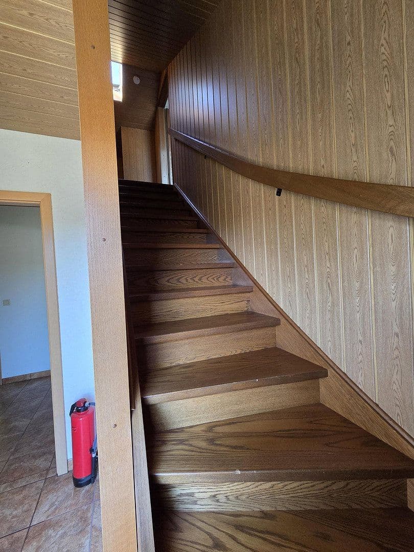 Prodej domu 72 m², pozemek 1.067 m², Ringstraße 11, Kirn, Porýní-Falc Prodej domu 72 m², pozemek 1.067 m², Ringstraße 11, Kirn, Porýní-Falc