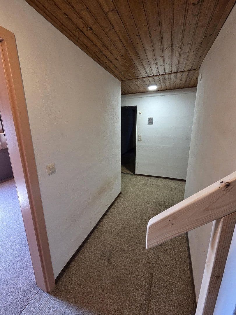 Prodej domu 72 m², pozemek 1.067 m², Ringstraße 11, Kirn, Porýní-Falc Prodej domu 72 m², pozemek 1.067 m², Ringstraße 11, Kirn, Porýní-Falc
