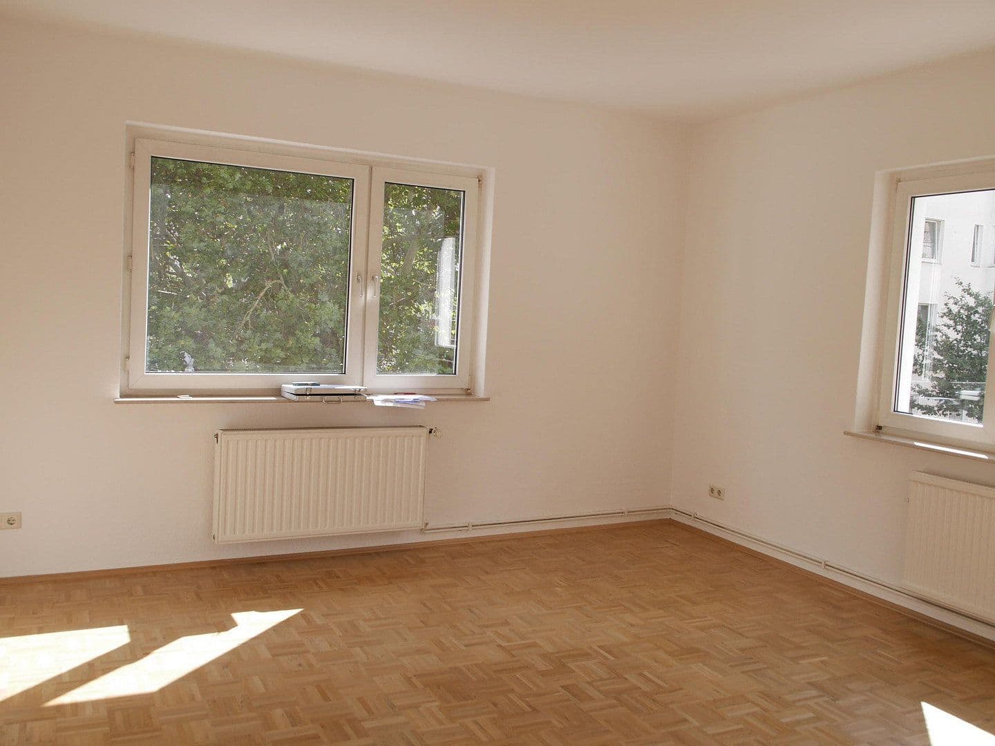 Pronájem bytu 2+1 61 m², Hartmannstr. 11, Hannover, Dolní Sasko Pronájem bytu 2+1 61 m², Hartmannstr. 11, Hannover, Dolní Sasko