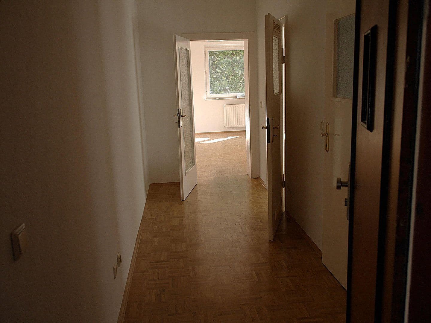 Pronájem bytu 2+1 61 m², Hartmannstr. 11, Hannover, Dolní Sasko Pronájem bytu 2+1 61 m², Hartmannstr. 11, Hannover, Dolní Sasko