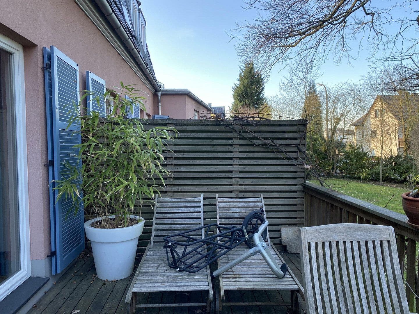 Pronájem bytu 3+1 80 m², Bonn, Severní Porýní-Vestfálsko Pronájem bytu 3+1 80 m², Bonn, Severní Porýní-Vestfálsko