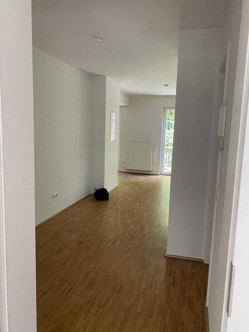 Pronájem bytu 3+1 80 m², Bonn, Severní Porýní-Vestfálsko Pronájem bytu 3+1 80 m², Bonn, Severní Porýní-Vestfálsko