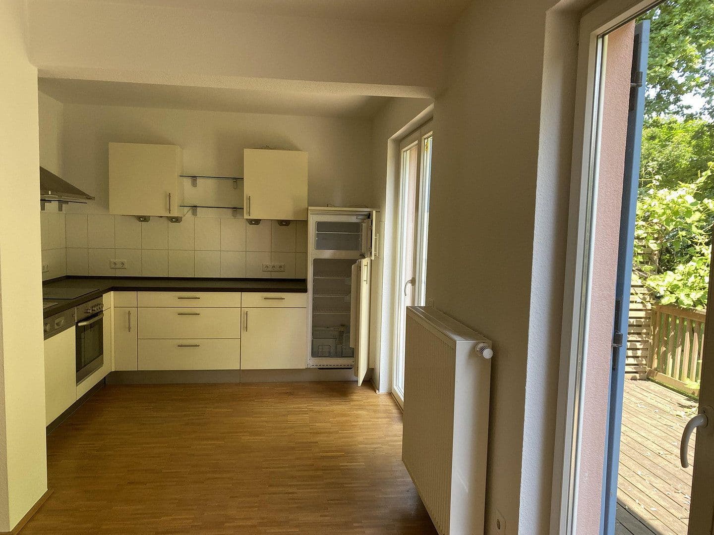 Pronájem bytu 3+1 80 m², Bonn, Severní Porýní-Vestfálsko Pronájem bytu 3+1 80 m², Bonn, Severní Porýní-Vestfálsko