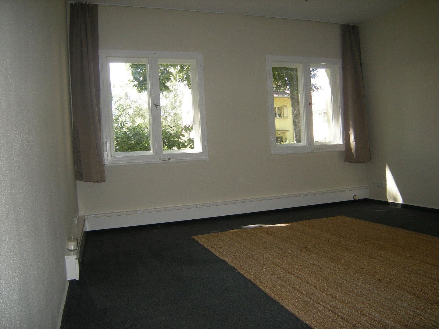 Prodej bytu 2+1 68 m², Berlin-Steglitz OT Lichterfelde, Berlín Prodej bytu 2+1 68 m², Berlin-Steglitz OT Lichterfelde, Berlín